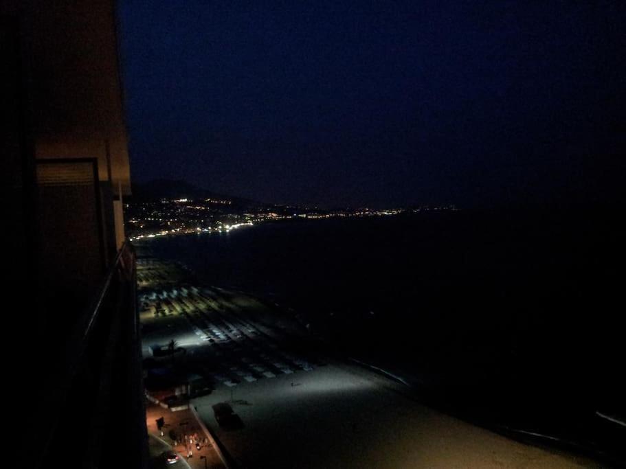 Seafront Apartment With Open-Air Heated Pool Fuengirola Extérieur photo