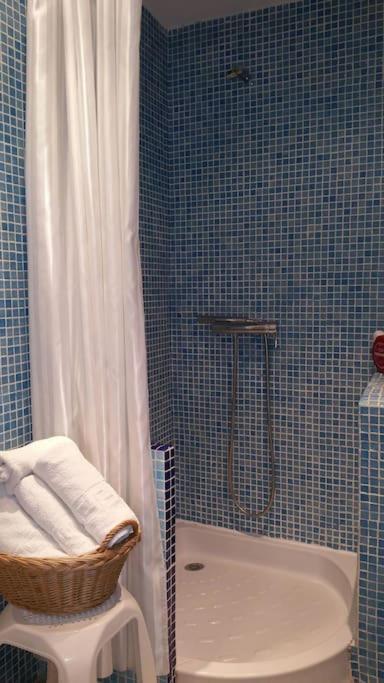 Seafront Apartment With Open-Air Heated Pool Fuengirola Extérieur photo