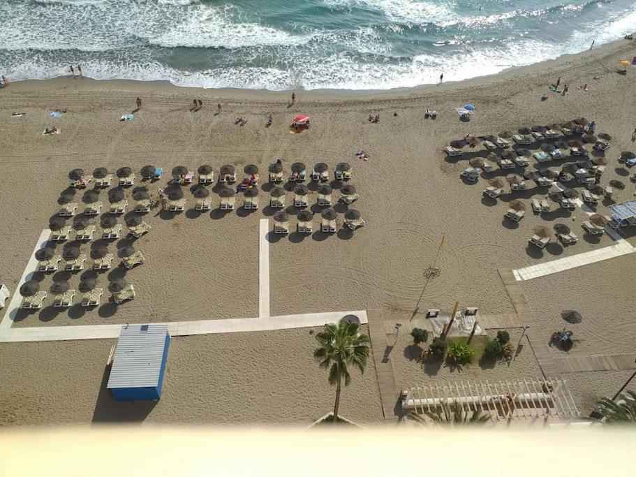 Seafront Apartment With Open-Air Heated Pool Fuengirola Extérieur photo
