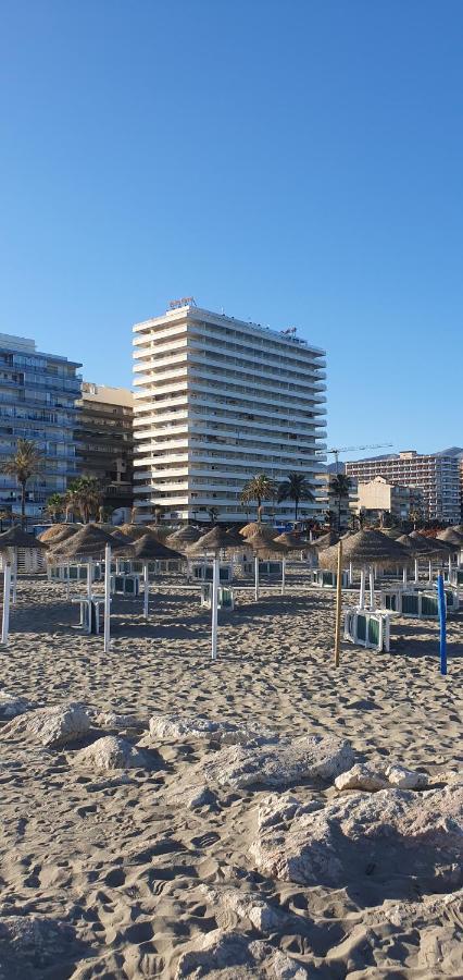 Seafront Apartment With Open-Air Heated Pool Fuengirola Extérieur photo