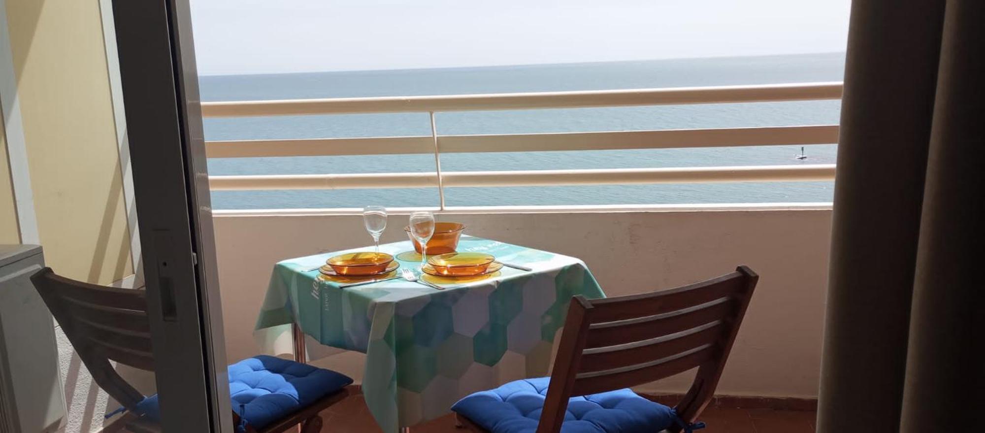 Seafront Apartment With Open-Air Heated Pool Fuengirola Extérieur photo